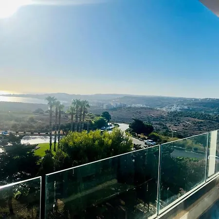 Sea Vista Apartment