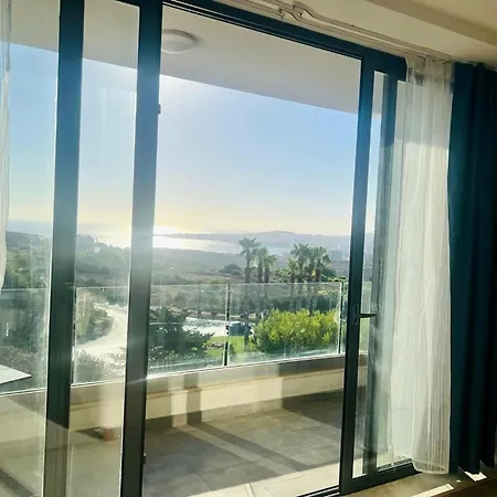 Sea Vista *